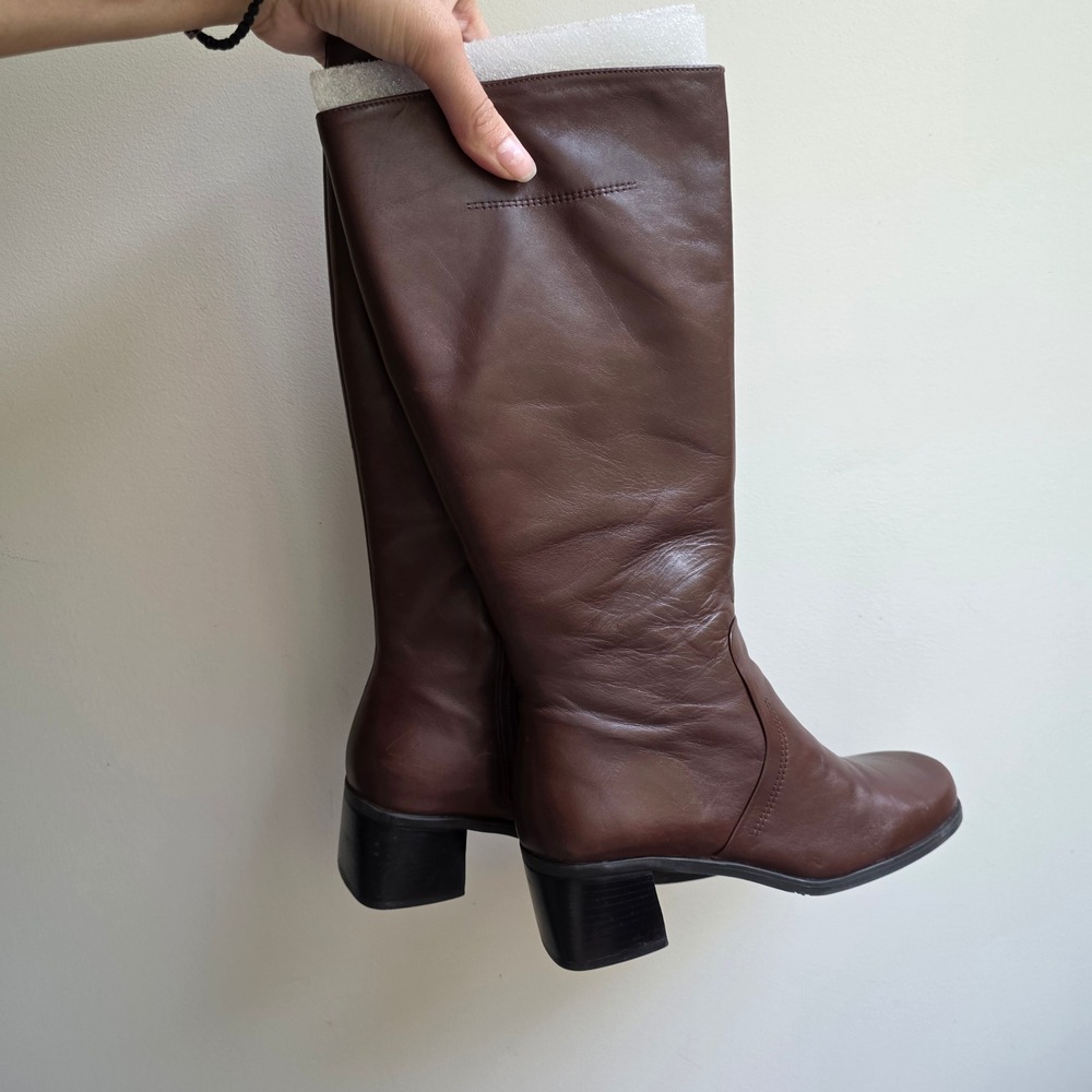 Naturalizer Brown Leather Tall Boot Square Toe Block Heel 7M Equestrian Fall 90s